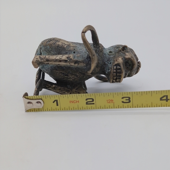 Vintage Unique Bronze Creepy Monkey Sculpture India 3 In - Picture 7 of 8